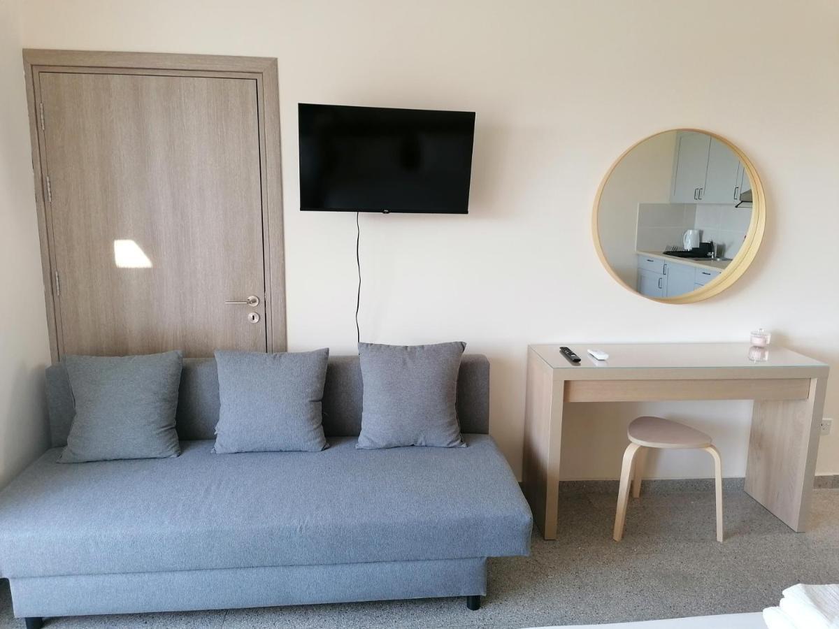 Pissouri Image Leilighet Eksteriør bilde